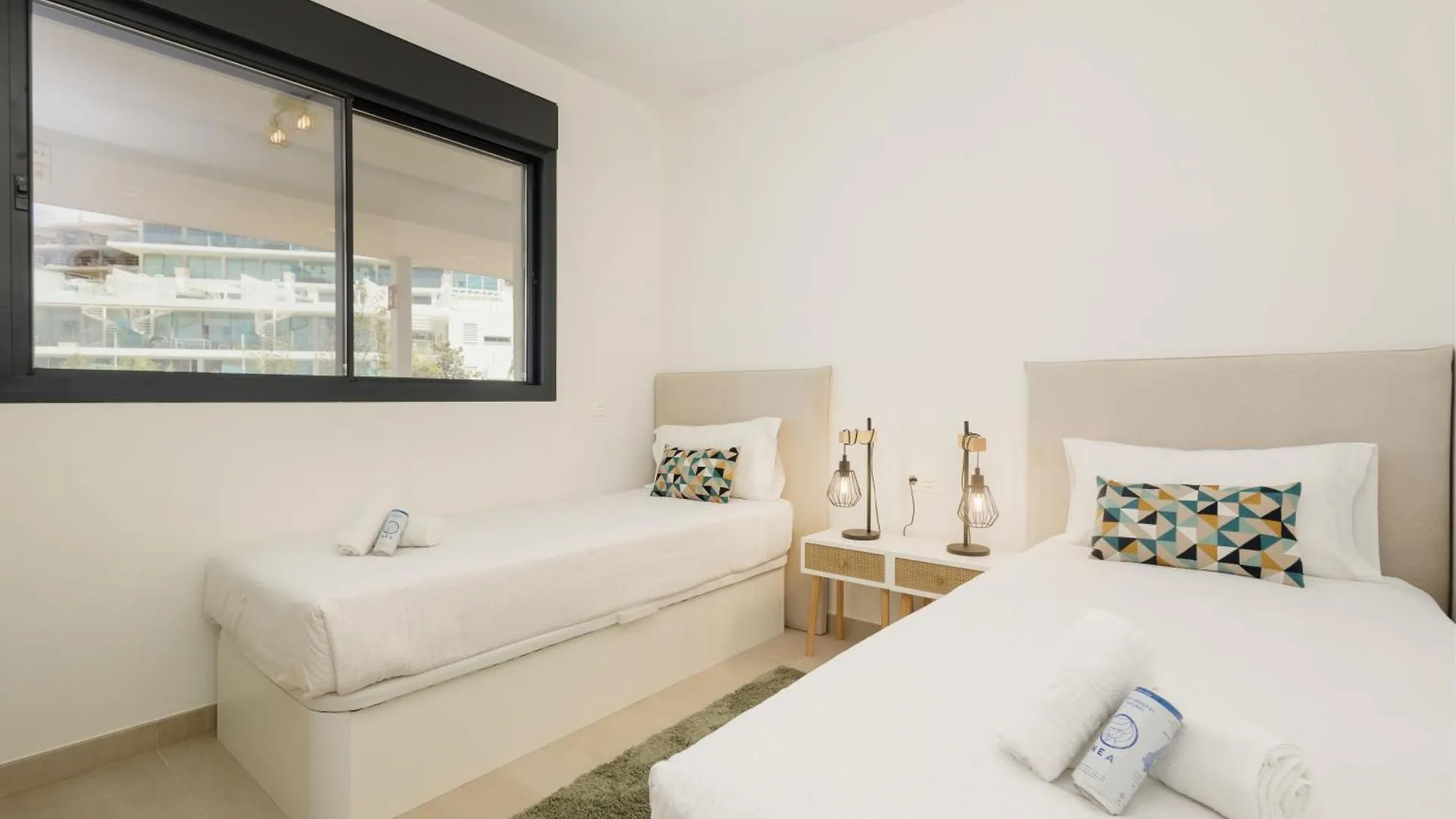 Modern Apartment, With Large Terrace And Panoramic Sea Views, In Fuengirola Málaga 0*,